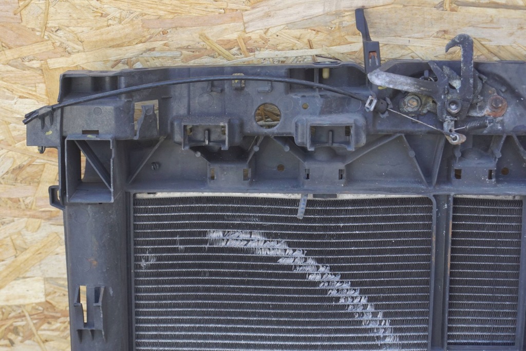 фото №13, Peugeot 207 1.6b pas передний d742