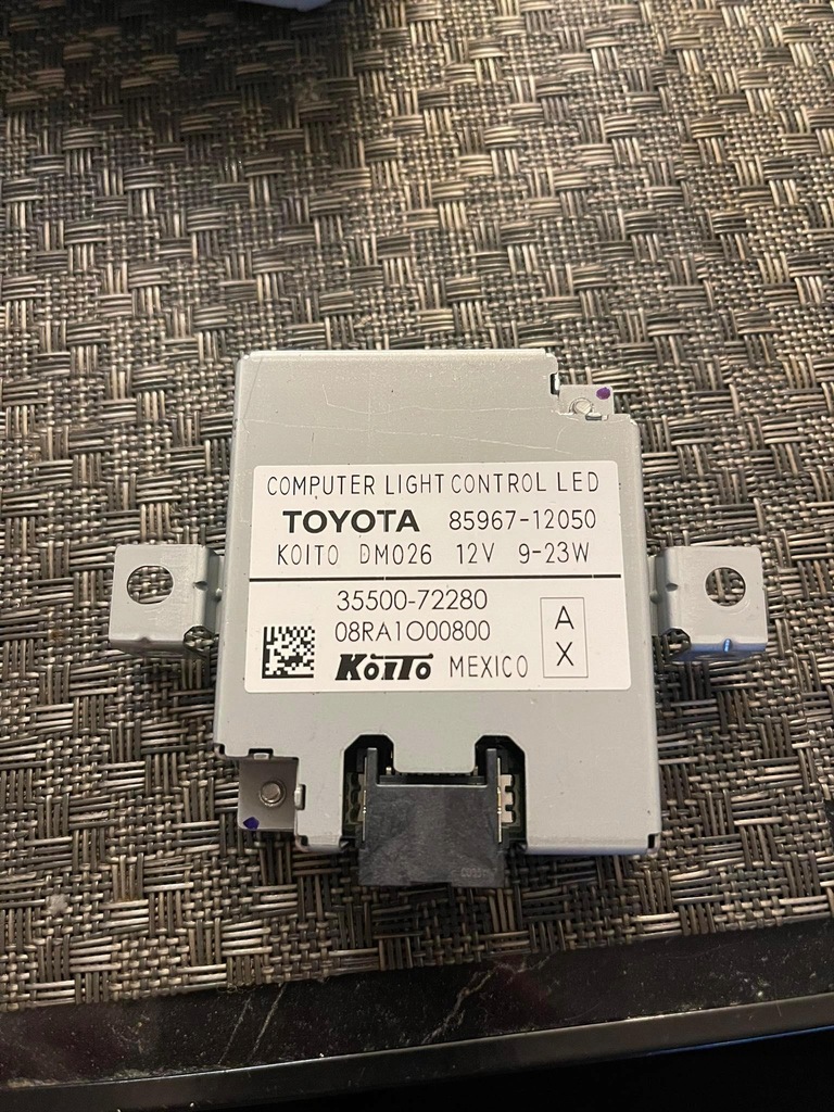 фото №1, Toyota prius 2021 преобразователь