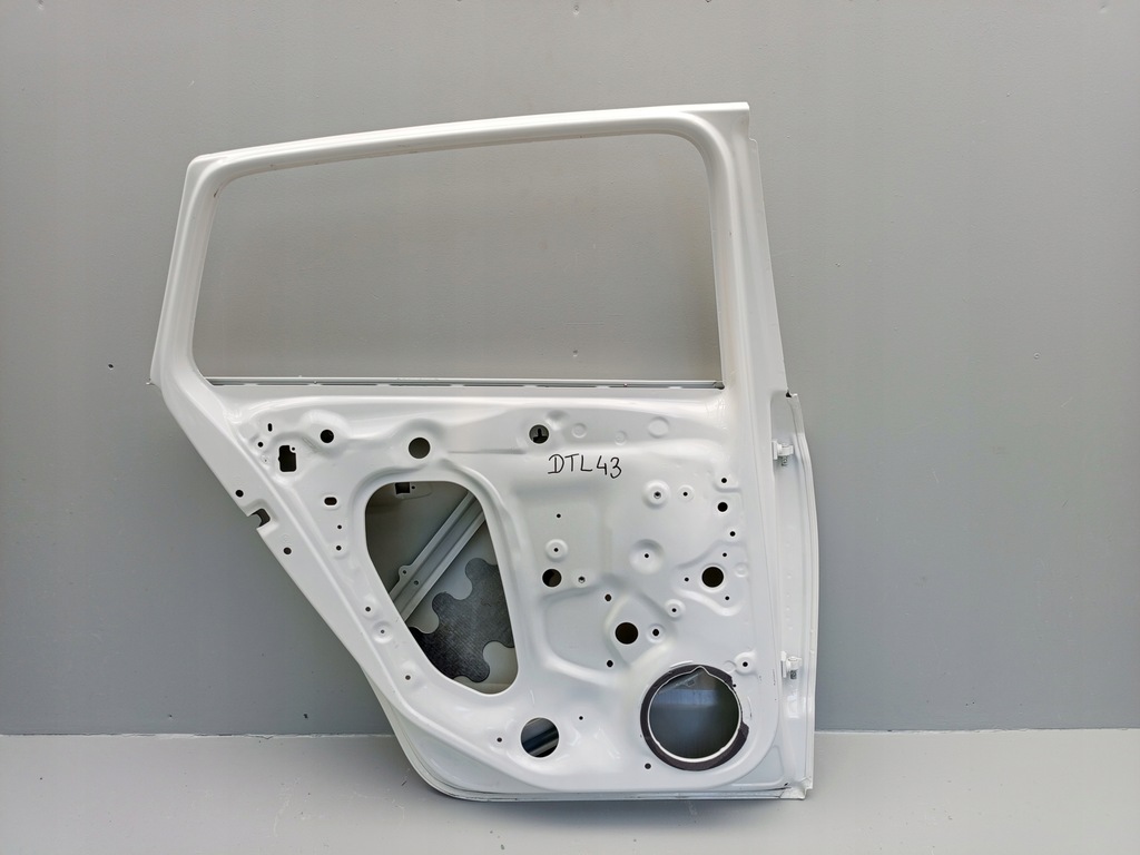 фото №7, Skoda kamiq 2021- дверь левая задние левый задняя =