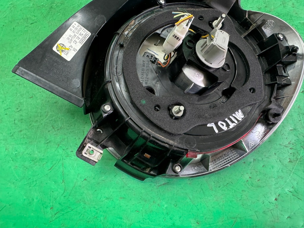 Лампа ліва задня задній вкладиш + хром 156085856 alfa romeo mito 08- європа Доставка