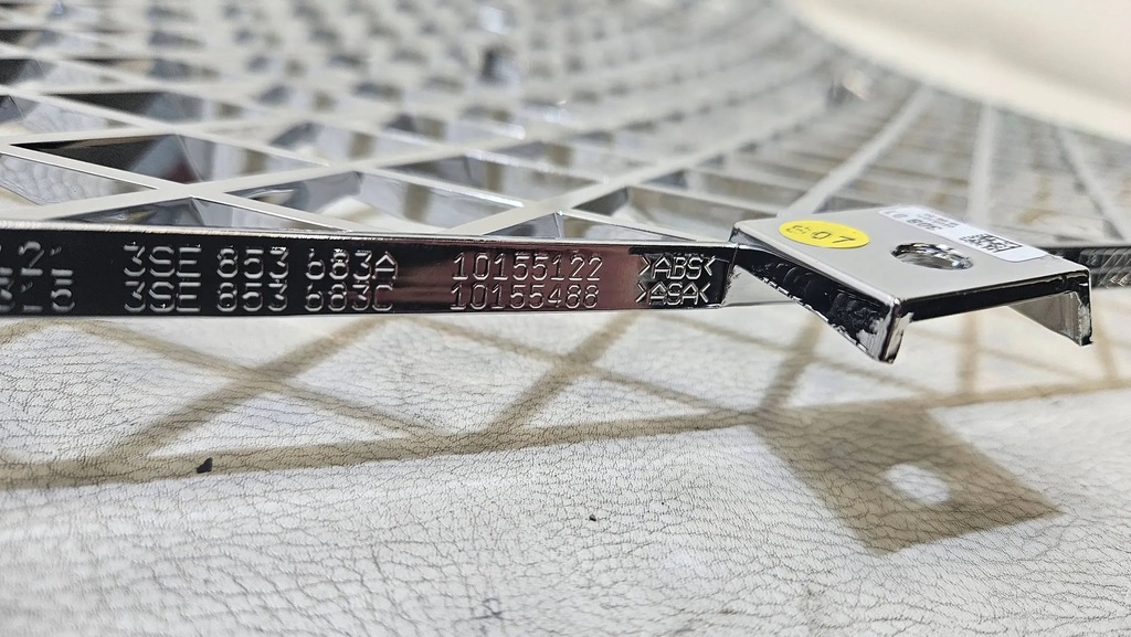 фото №11, Решітка радіатора решітка радіатора решітка радіатора ліва bentley continental flying spur 3se853683 nowa