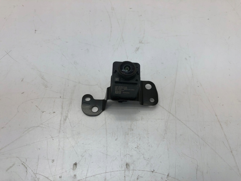 Купити Toyota chr 2 ch-r 2 камера перед бампер 86790-f4160
