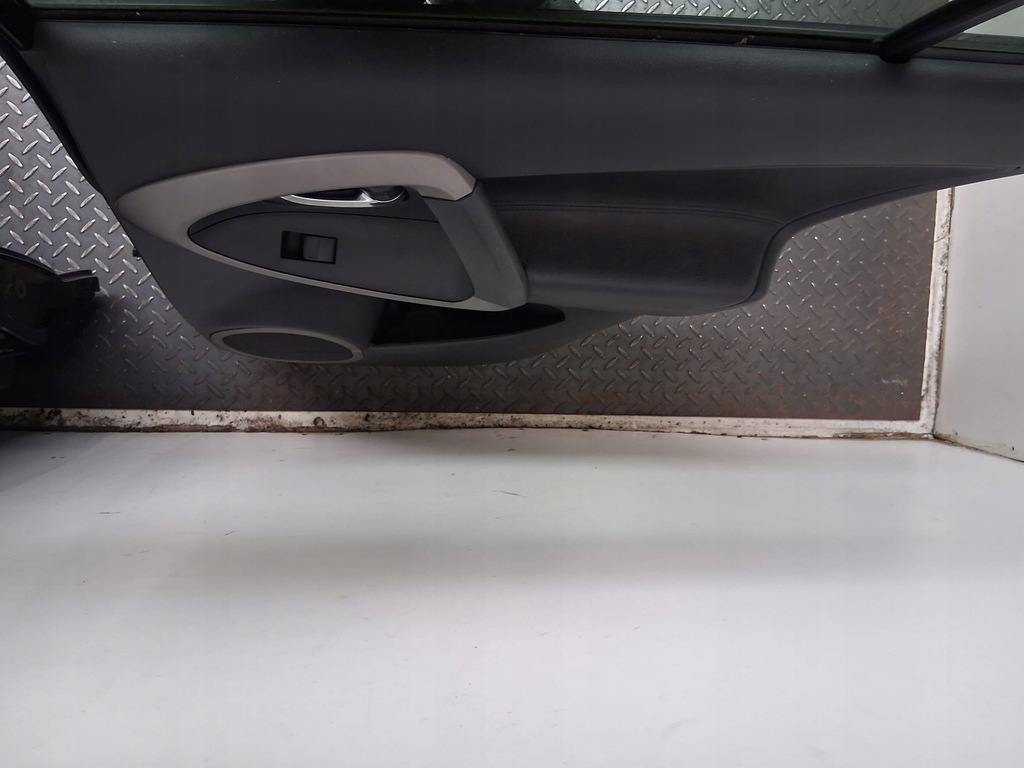 фото №8, Двері лівий i правий задня toyota rav4 iii 202