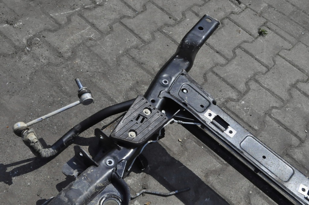 фото №10, Land rover defender ii l663 3.0 подрамник подвеска