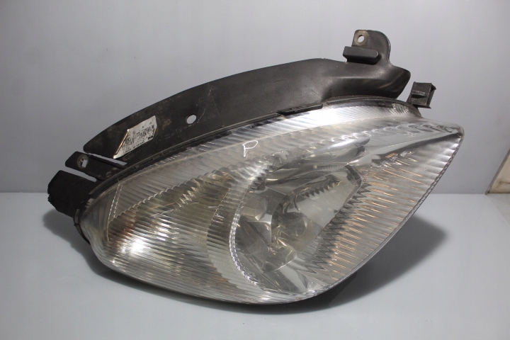 фото №1, Лампа правая передняя citroen xsara picasso