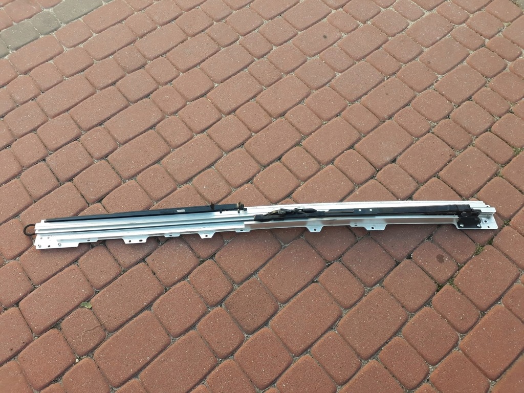 фото №1, Hyundai tucson iii направляющая левая люк панорама