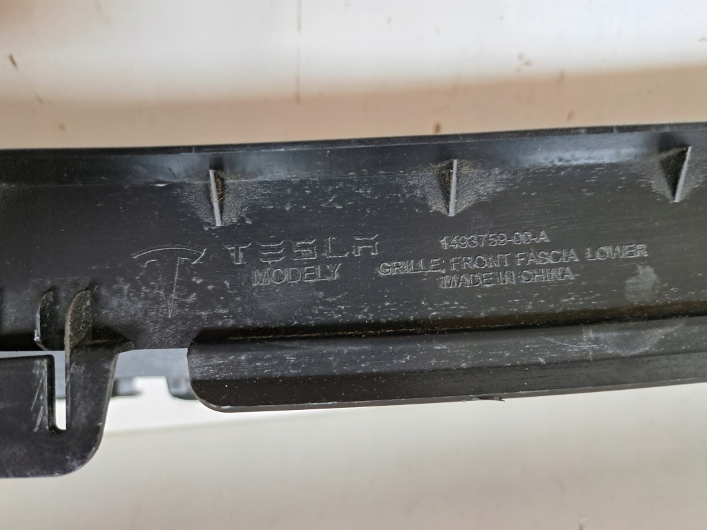 фото №9, Tesla y решітка бампера перед 1493759-00-a оригінал