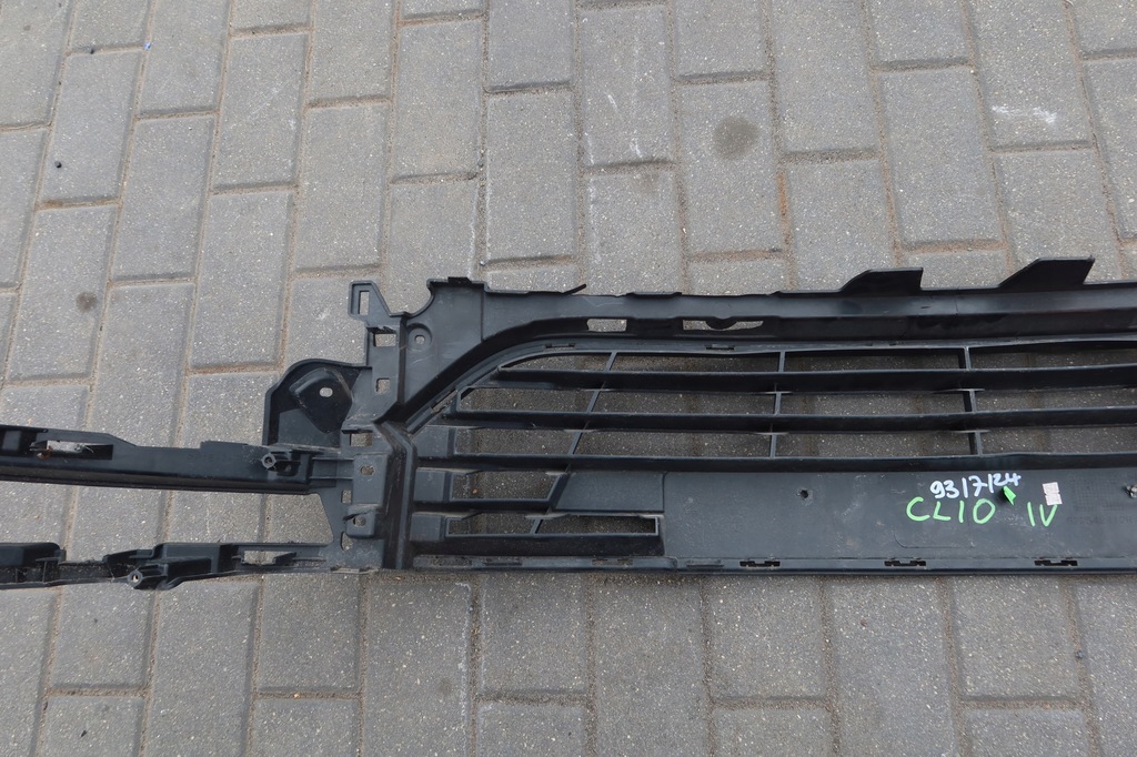 фото №11, Решітка бампера середня clio iv 622542412r uszk.
