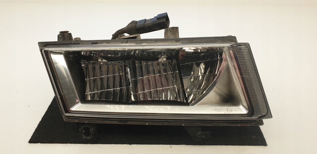 фото №2, Scania s r 2760425 протитуманна фара led правий eu