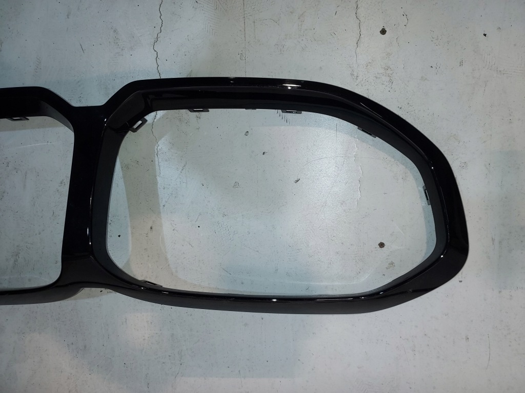 фото №2, Решітка радіатора bmw 1 f40 19+ рамка nowa