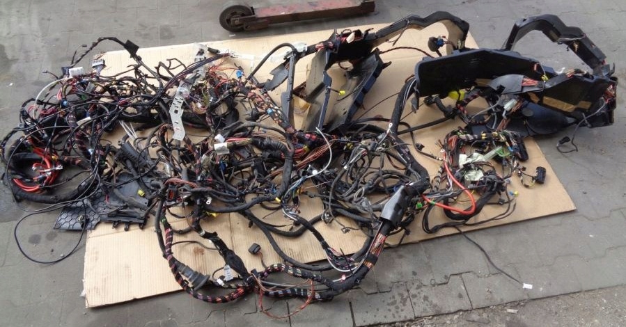 фото №1, Mercedes w221 s500 электропроводка жгут кабели шланг