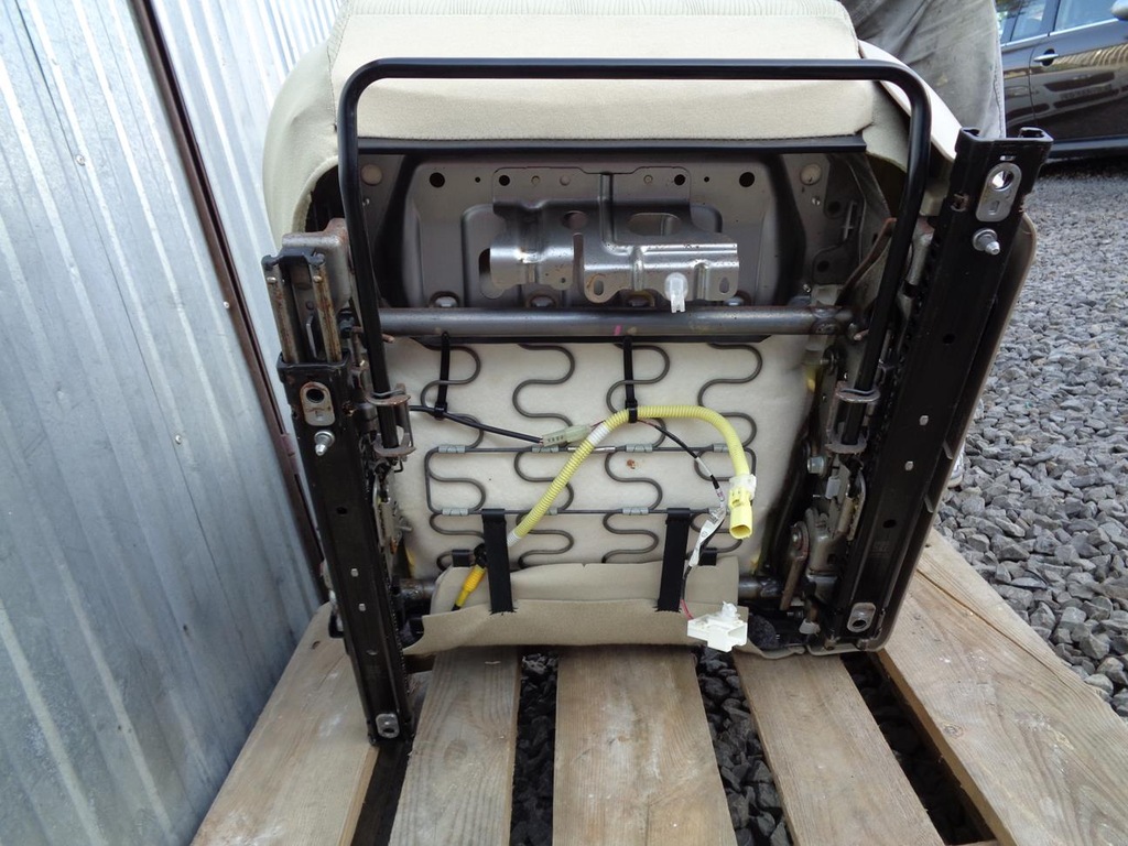 фото №11, Сидіння лівий водія світлий suzuki kizashi 09-