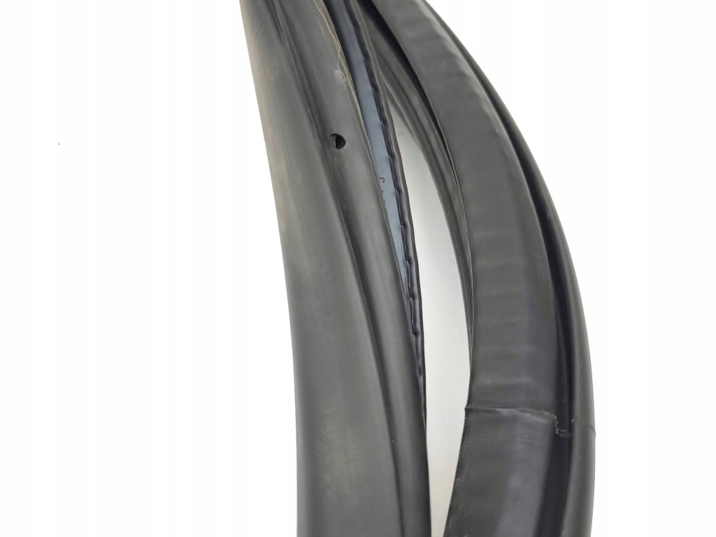 Peugeot 2008 ii 2021 прокладка дверь задних Доставка