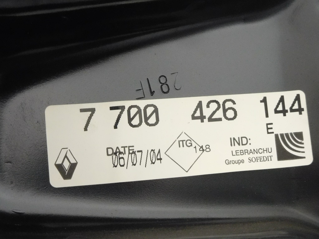 Рама підвіска renault twingo i org 7700426144 Зі Шроту