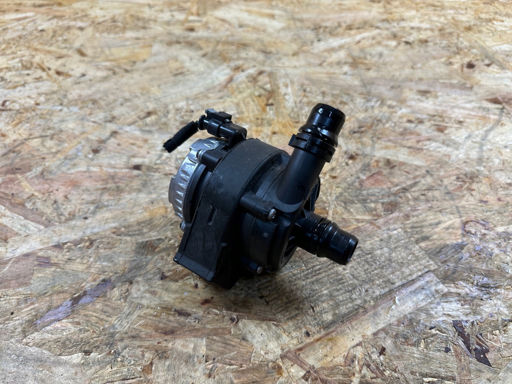 фото №7, Дополнительная насос wody opel e-corsa f e-mokka ii peugeot e-208 ii 9827567880