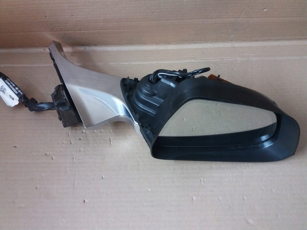 Купить Tesla 3 lift правое фотохромный антенна 13 pin европа