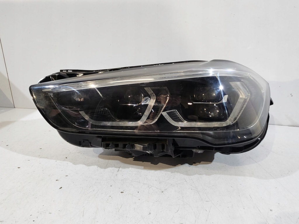 фото №1, Bmw x1 f48 lci лампа full led левая - 17119