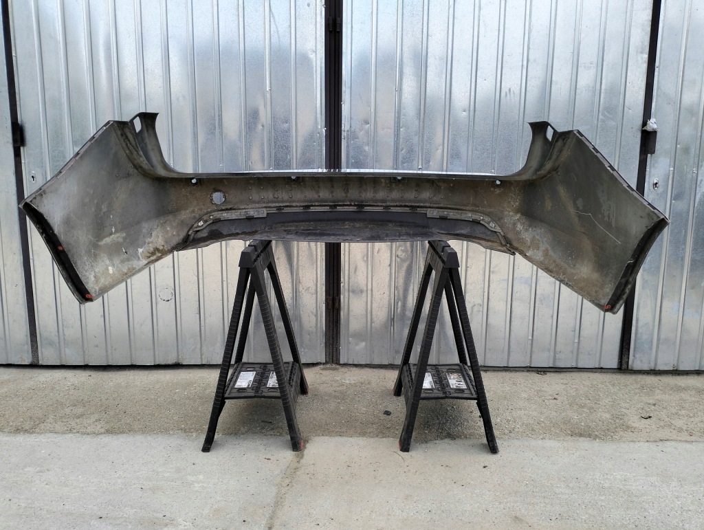 Бампер задні задній під  pdc opel insignia a рестайлінг  універсал lata 2013-2017 z190 в Україні