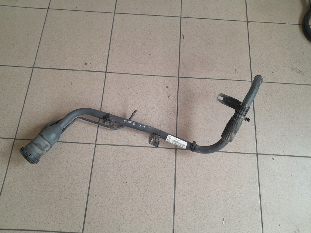 Купити Ford mustang vi mk6 s550 2015-r 3.7 v6 труба горловини  паливної  fr3c-9034-ag