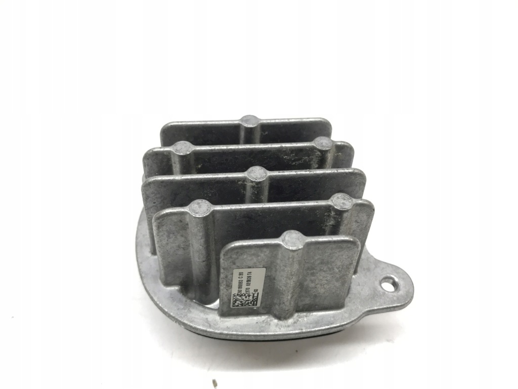 фото №1, Opel corsa f модуль перетворювач права лампи led b144482-c