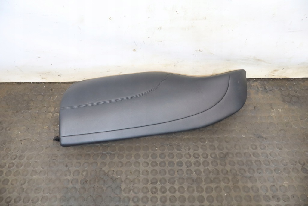 фото №8, Сиденья заднее сиденье обшивки комплект 6 640d f06 3.0d gran