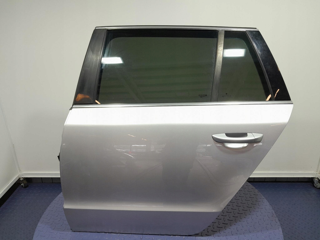 фото №1, Skoda superb ii kombi lift дверь задняя задние левая la7w