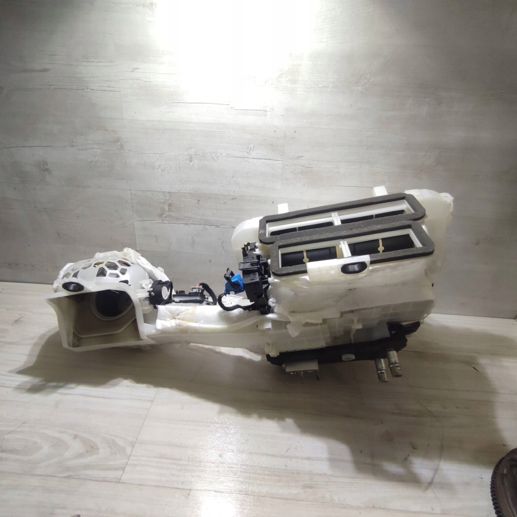 Отопитель peugeot rifter 9832228080 с Разборки