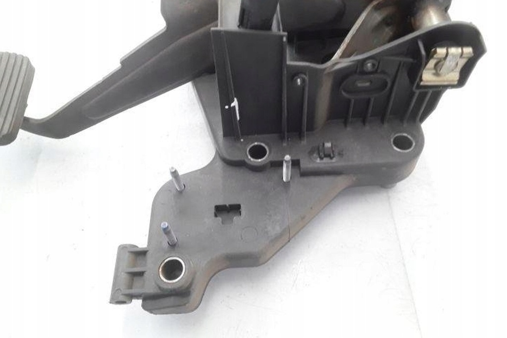 фото №8, Педаль тормоза citroën c6 td_ 9660185780 2.72l дизель 150kw 2006