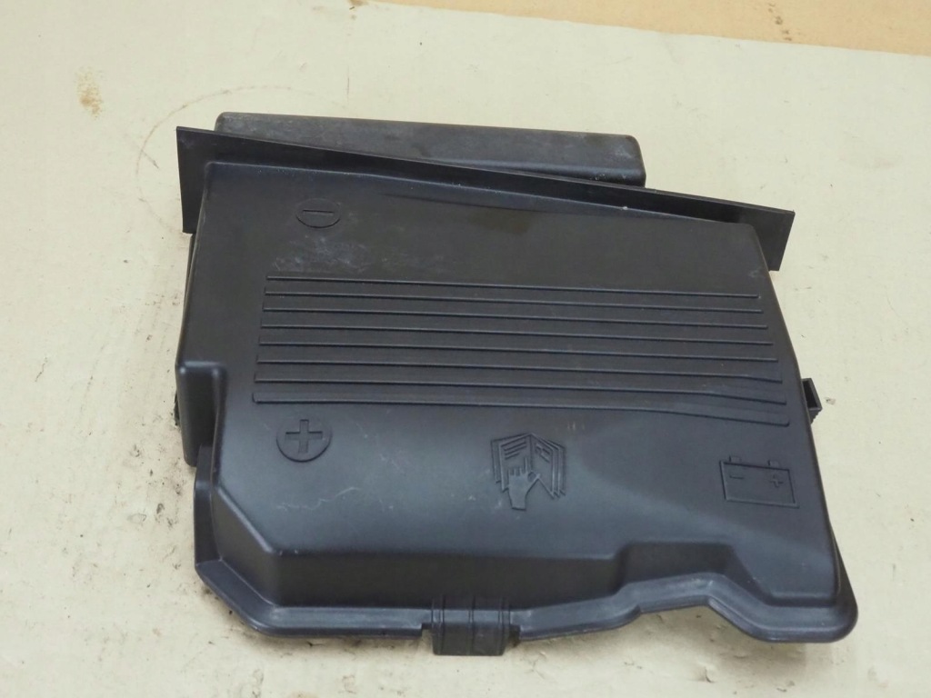 Mini r50 r53 2005r 1.6 крышка защита аккумулятор 6924895 Недорого