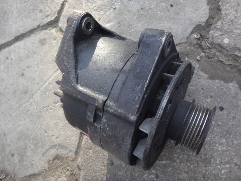 Генератор bmw e36 320 i e34 520 i m50 с Разборки