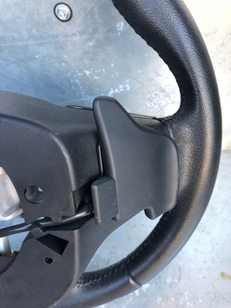 фото №7, Воздуховод aygo ii кожаный multi лепестки переключения