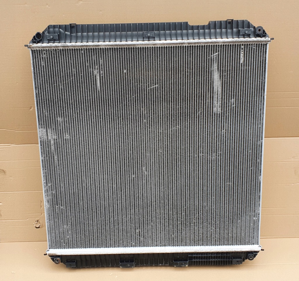 фото №7, Actros mp4 радіатор wody повітря корпус kompl