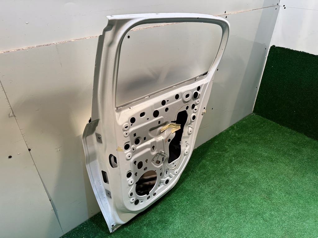 фото №11, Peugeot 208 ii дверь правый задняя задние правое