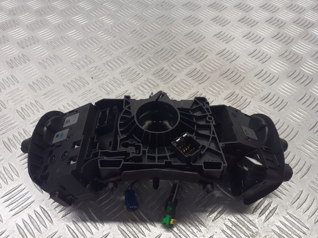 фото №2, Подрулевой переключатель света renault scenic ii 1.5 dci 8200127728
