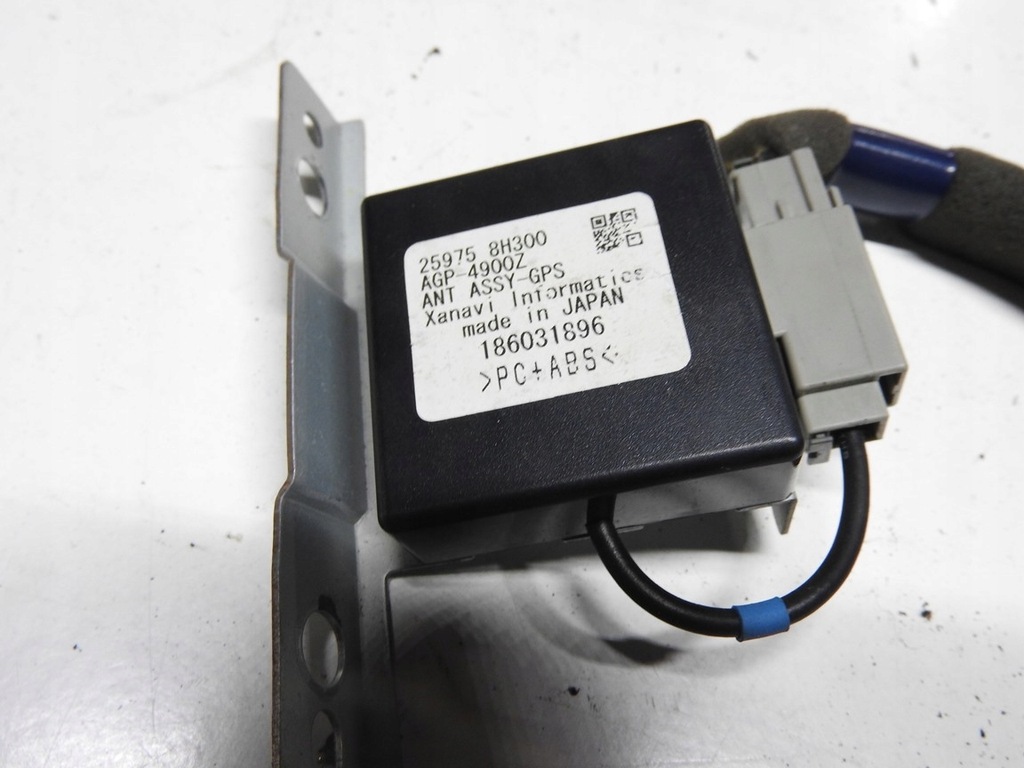 фото №7, Nissan x-trail t30 модуль антенны 25975-8h300