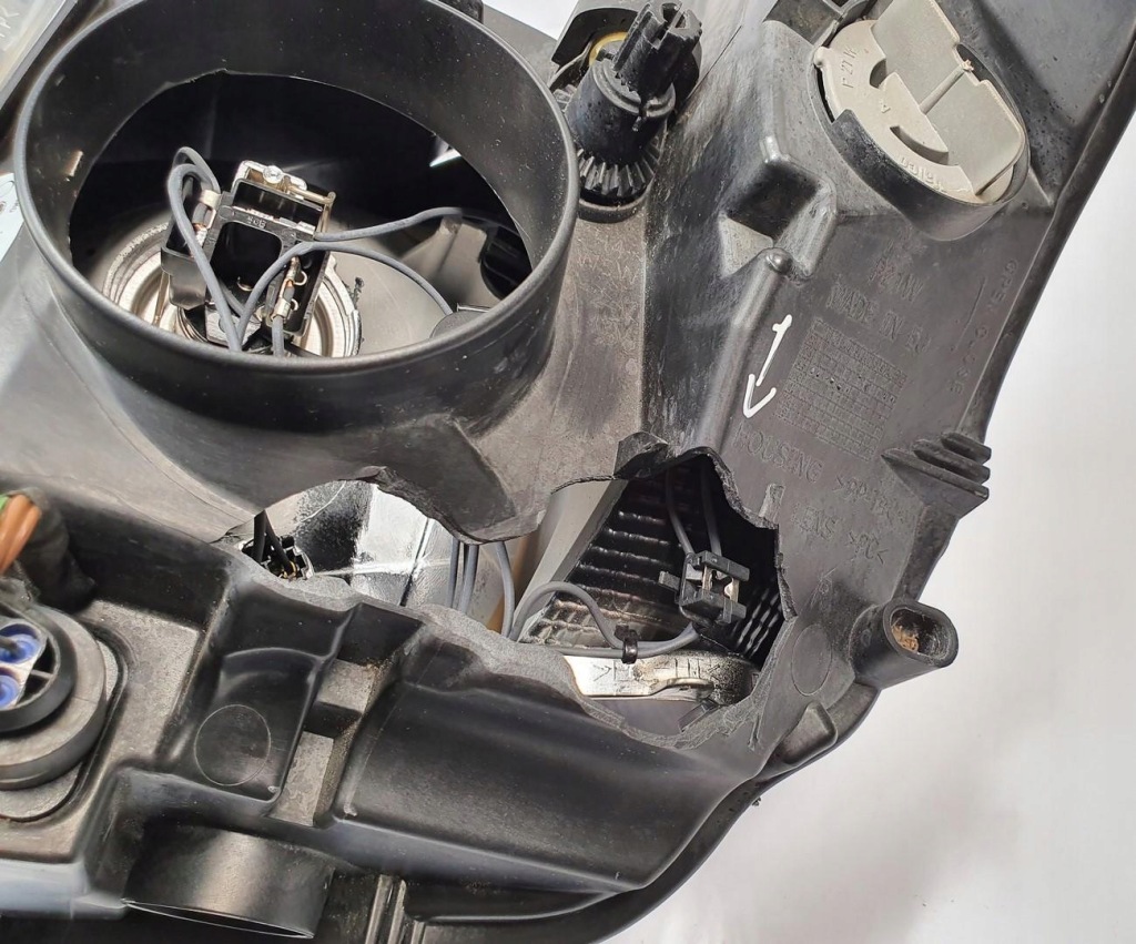 фото №7, Лампа правый перед skoda fabia 3 iii 6v1941016 euro