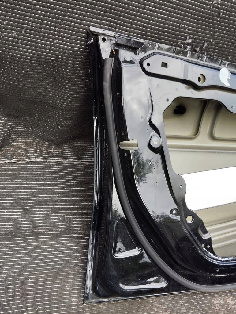 фото №12, Mercedes cla a118 w118 118 c118 дверь левый перед передние a1187220700