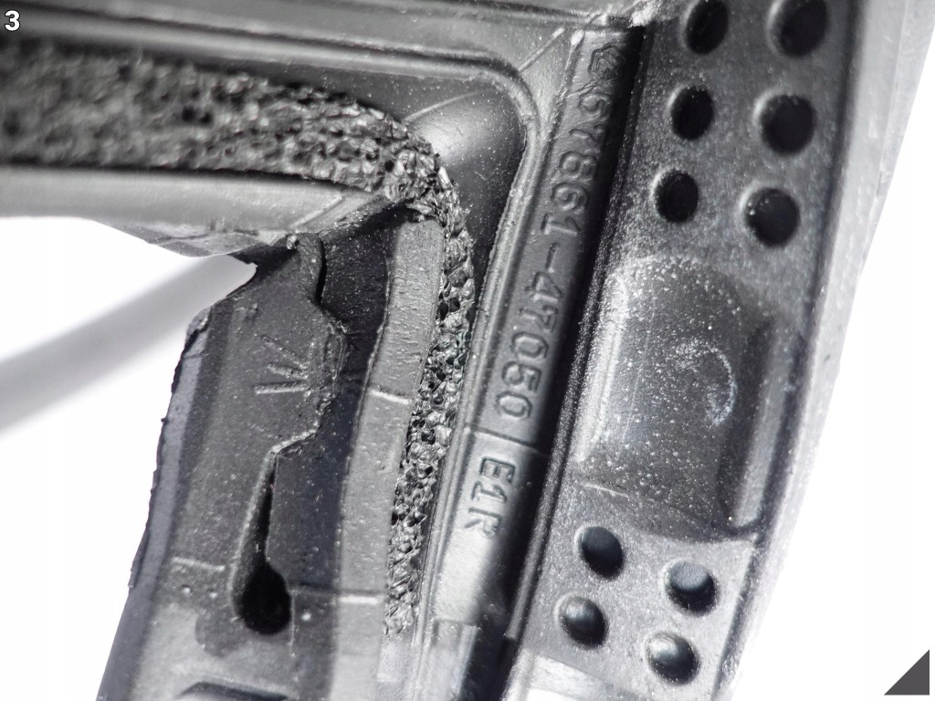 фото №4, Toyota prius prime plug-in hybrid ii 16- прокладка