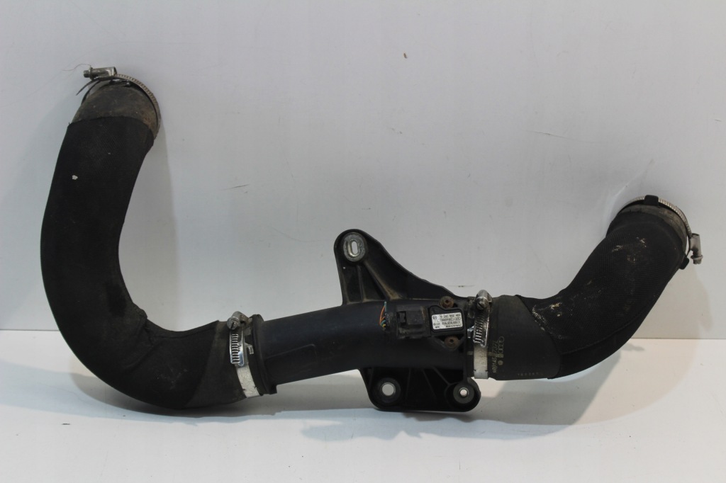 фото №1, Шланг wąż интеркулер audi q5 8r 8r0145737l całe