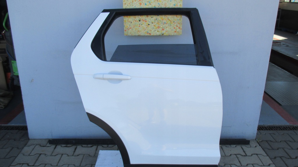 фото №1, Land rover range rover discovery sport lift 2019- двері fuji white 1aa l550