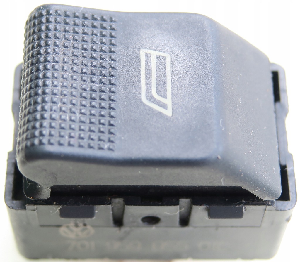 фото №1, Кнопка стекло перед vw t4 96-98