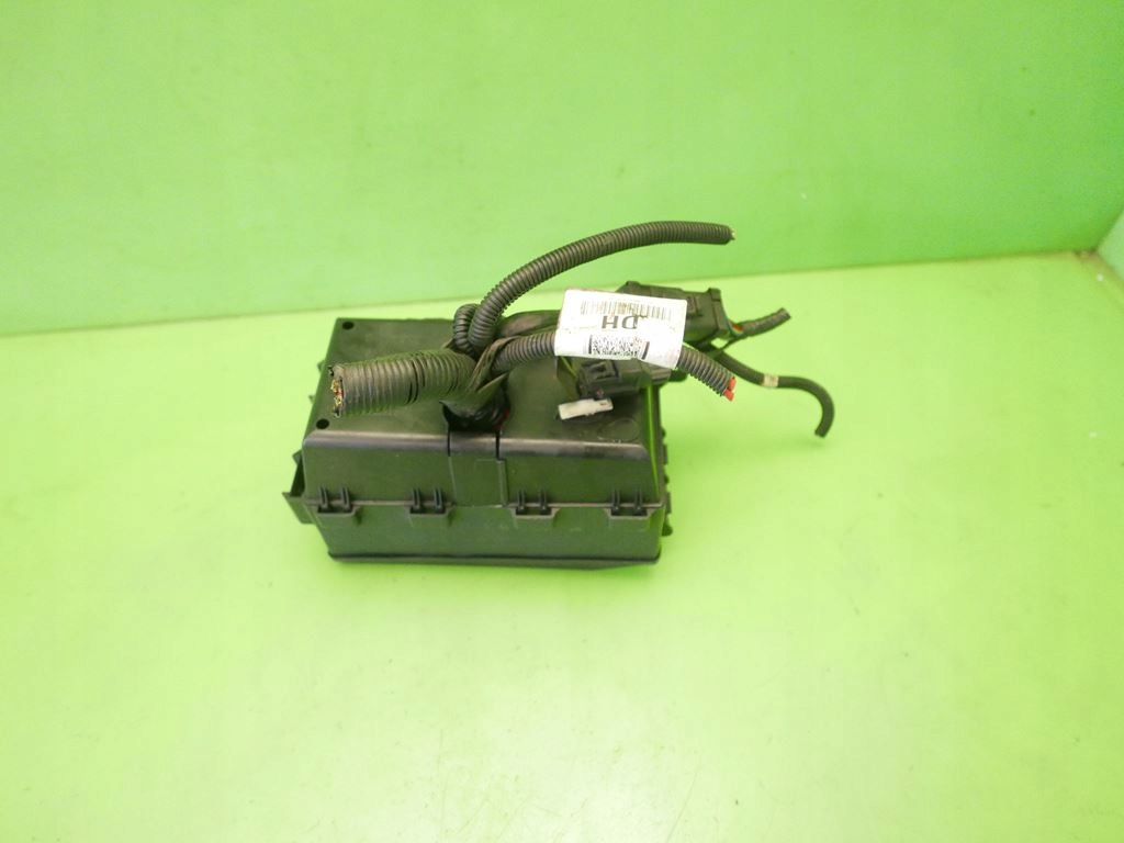 фото №10, Коробка запобіжників ford focus mk1 fl 1.6 16v