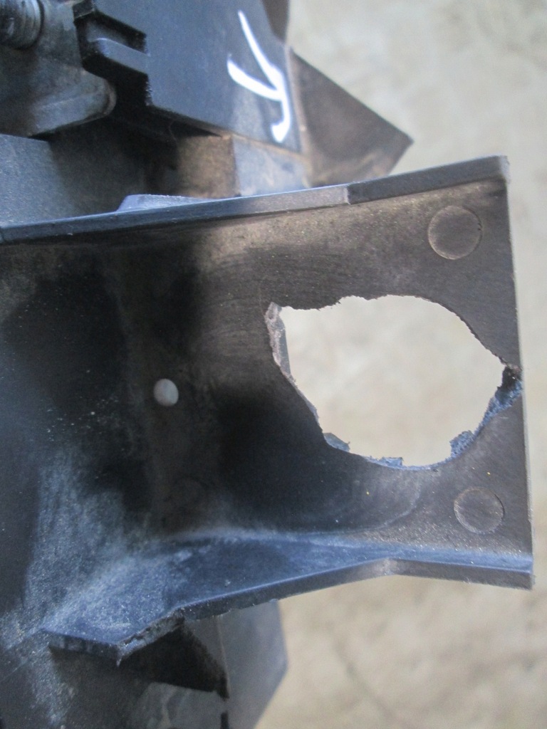 фото №5, Opel mokka корпус коробка запобіжників bsi 95263750 a6p 1.4t