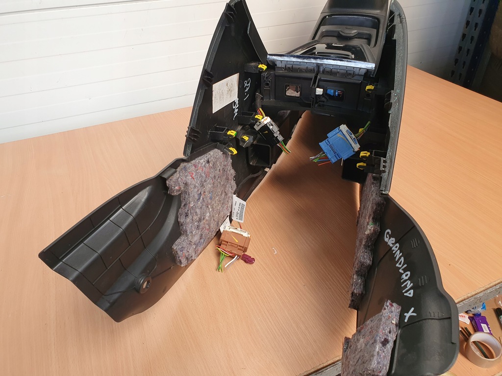 фото №10, Тунель середній підлокітник панель передач opel grandland x