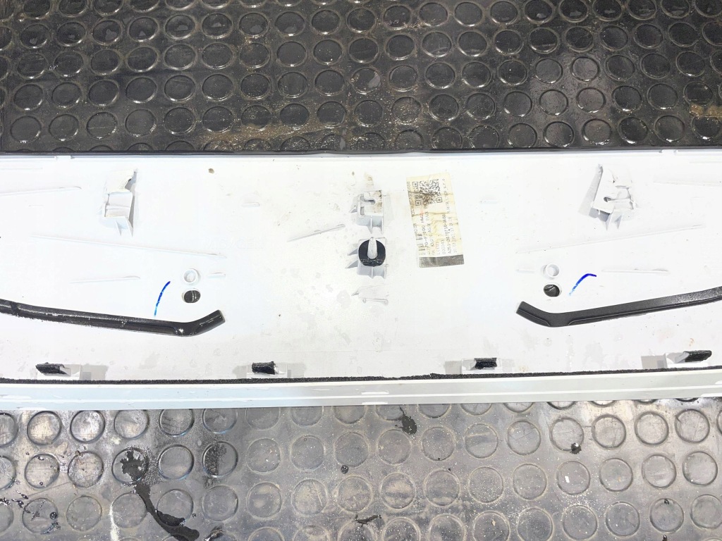 Kia sportage iv 4 ql 15-21 обшивка молдинг накладка кришки багажника Зі Шроту