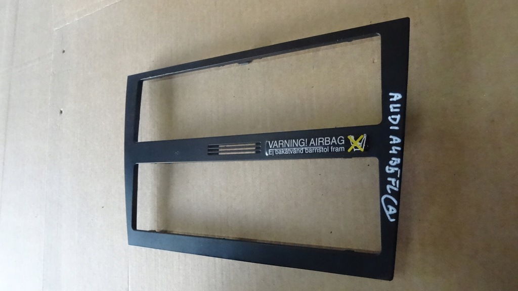 фото №2, Audi a4 b5 lift рамка радио 8d0863263r