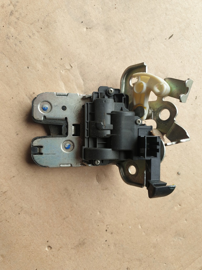 фото №1, Замок крышки задний 8k9827585