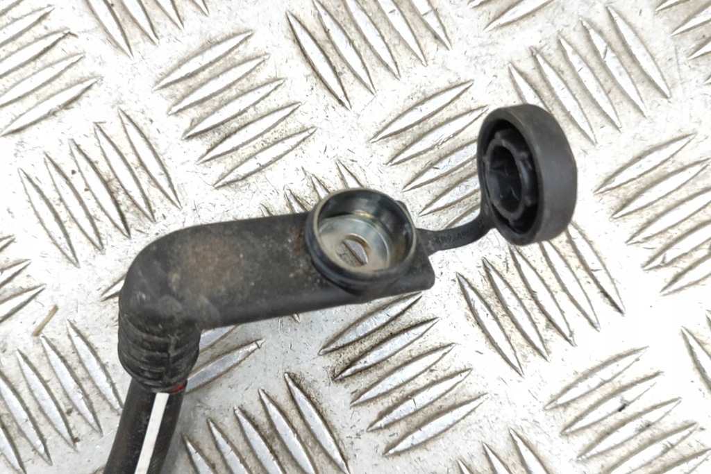 фото №5, Porsche taycan 9j1 шланг позитивний акумулятор 9ja971199a електричний 420k