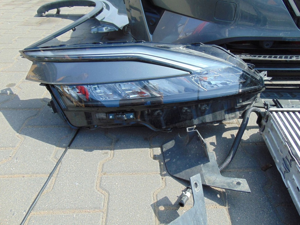 фото №7, Kompletny перед qashqai j12 1.3dig-t kadg full led 100-8d02g pdc камера