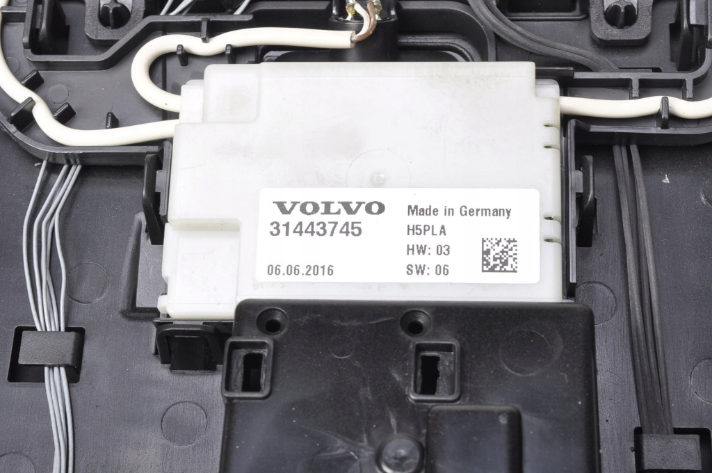 фото №3, Volvo xc90 ii освещение лампа кабины салона 31443745